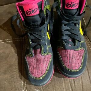 Nike Black and Pink Sneakers High-Top Dynamic Design